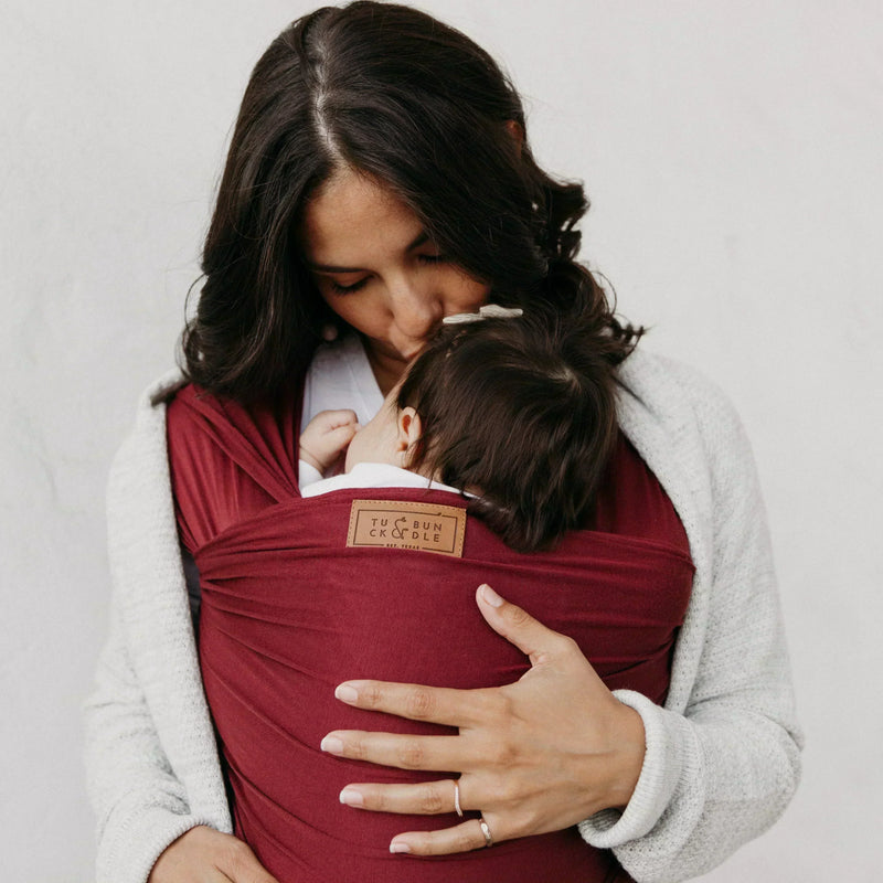 Fall Head Over Heels for Babywearing: The Awesome Power of Newborn Wraps!
